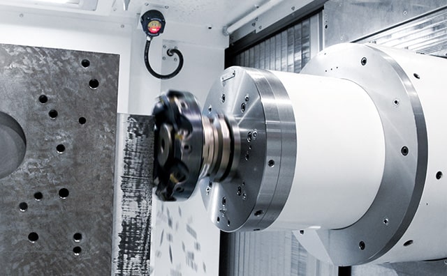 מרכז עיבוד CNC Mazak HCN NEO